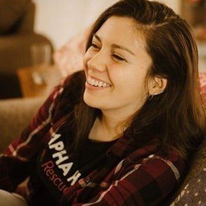 Meet your Posher, Izzy